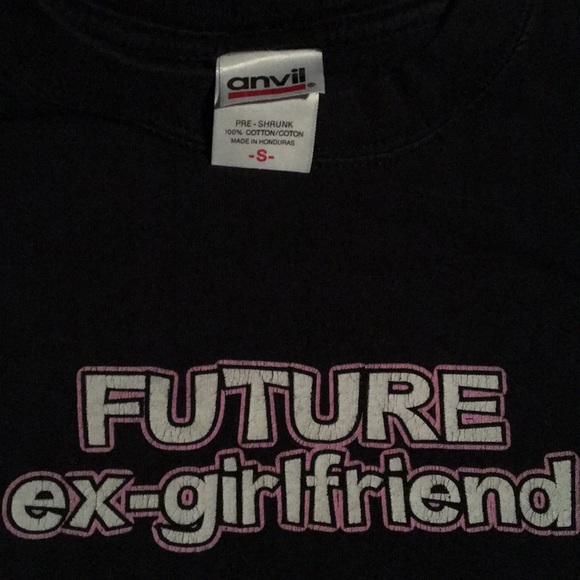 ✨ FREE W/ BUNDLE ✨ FUTURE ex-girlfriend tee - Picture 4 of 4
